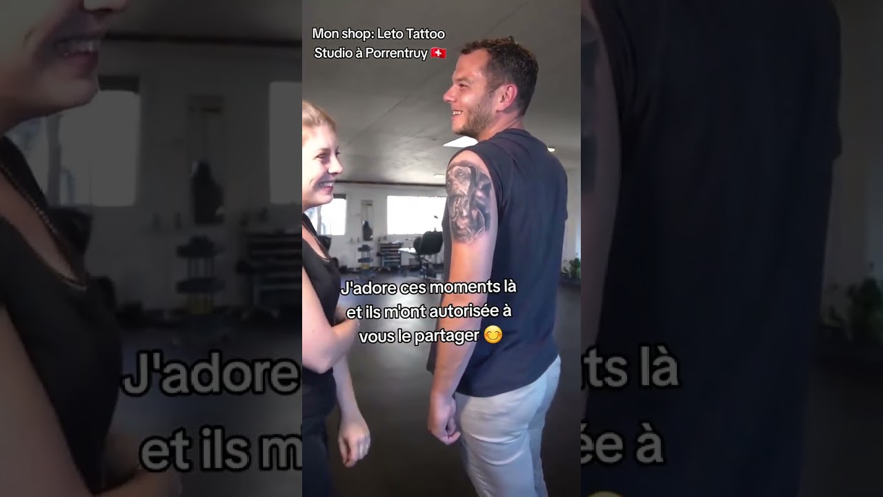 Il d&eacute;couvre son tattoo  #tatouage #shorts #chien